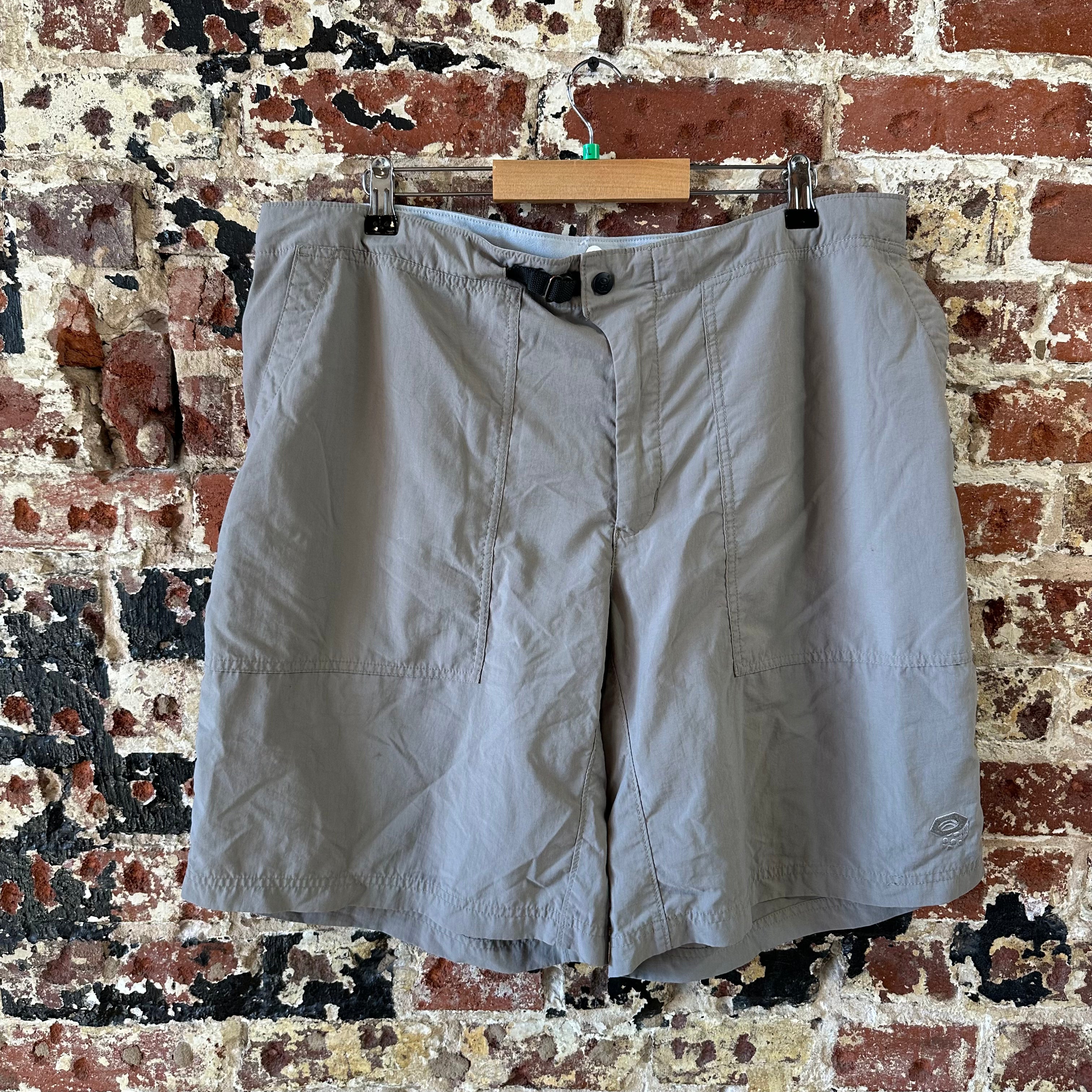Mountain Khakis Mens XL Tan Shorts