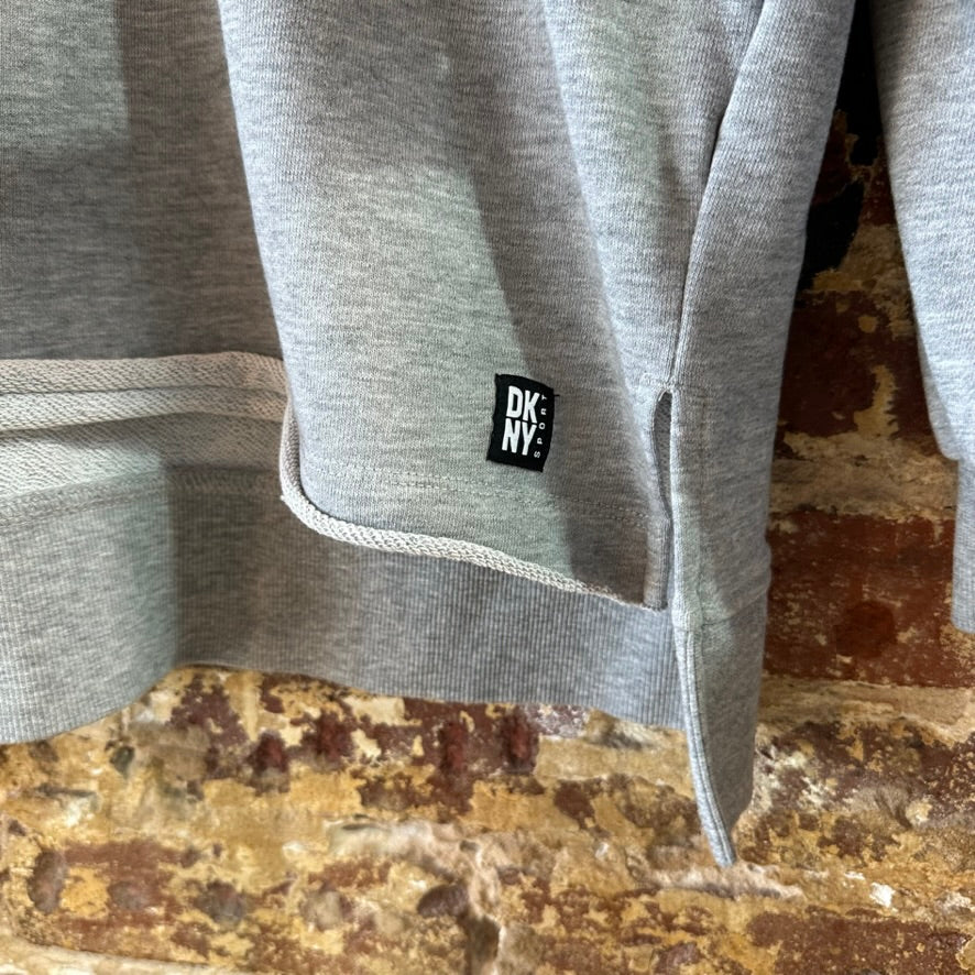 DKNY Chiefs Womens XS Sweatshirt