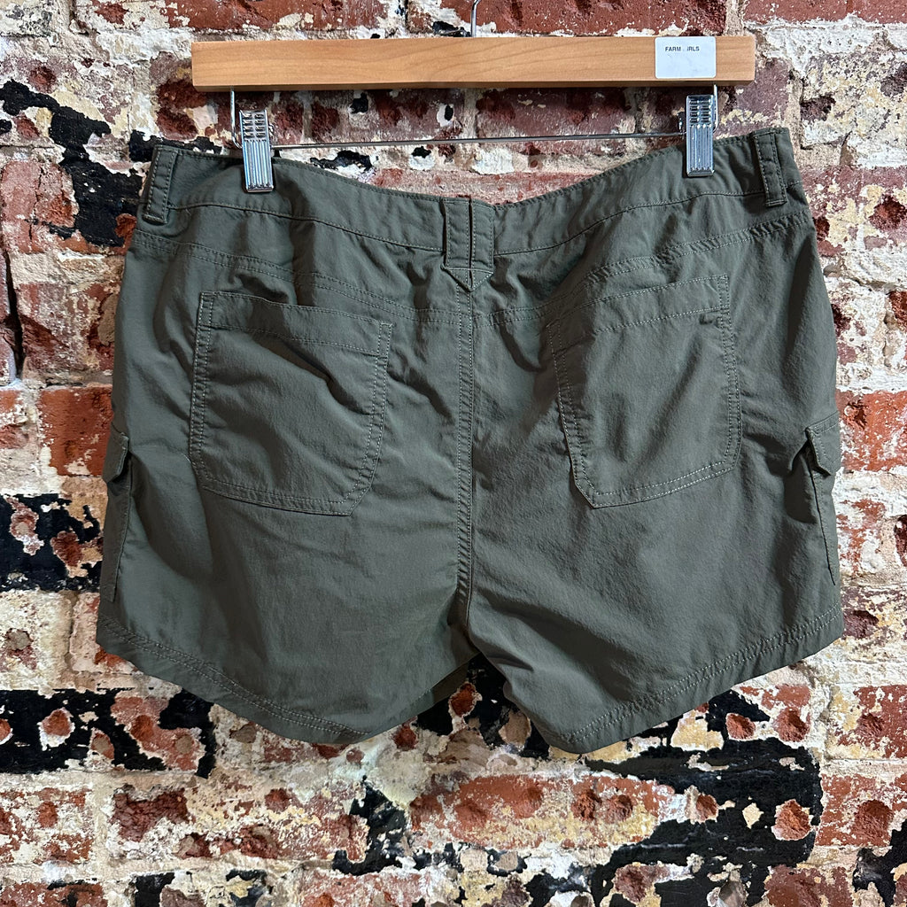 North Face Womens 12 Shorts