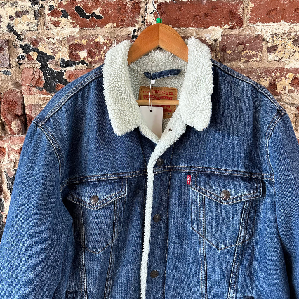 Levi's Jean Jacket Sherpa Lined Trucker Style Blue Denim Mens size XL Classic