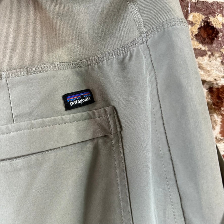 Patagonia Women's Large Shorts