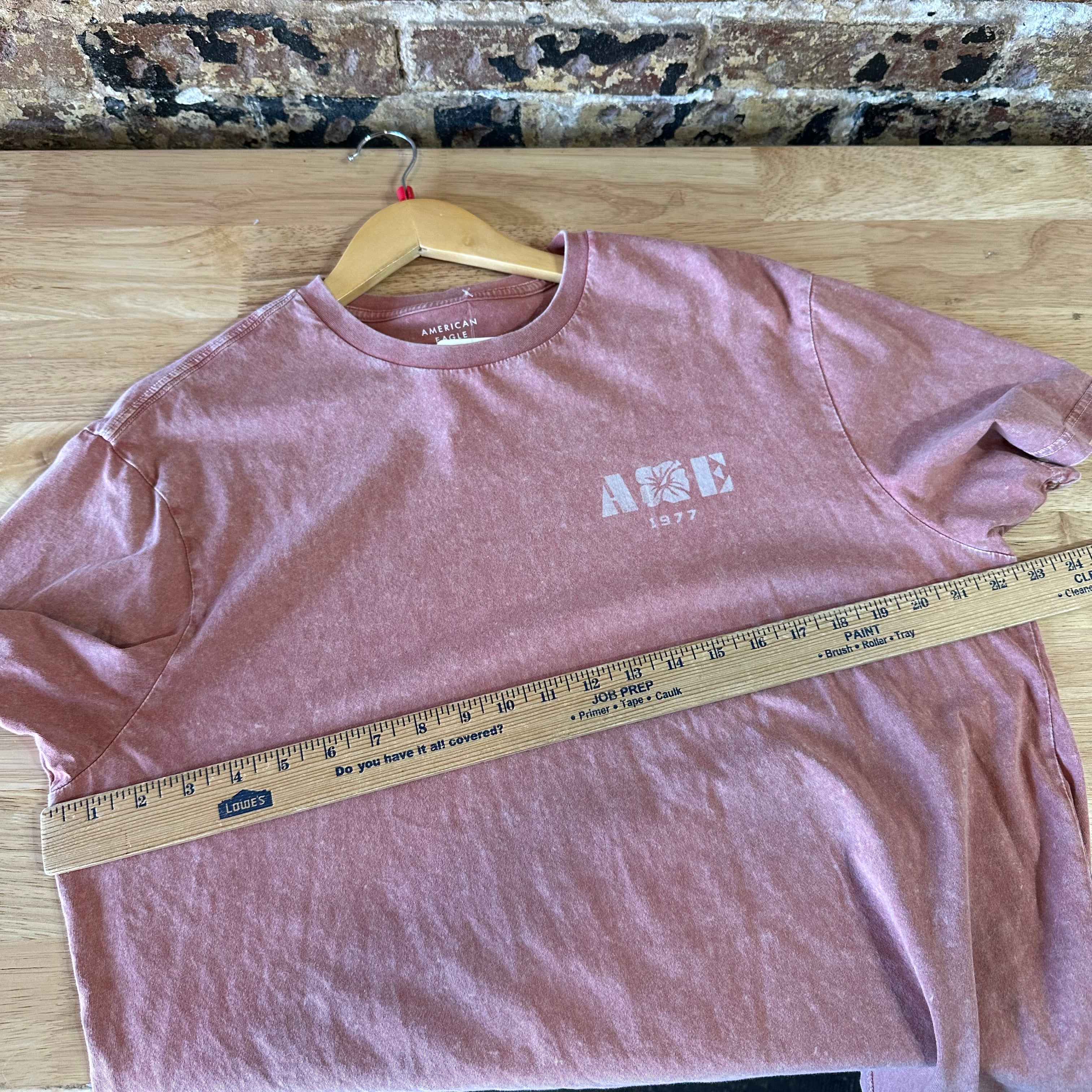 American Eagle Mens Large Live in T-Shirt Pinkinsh Reddish Super Soft S/S