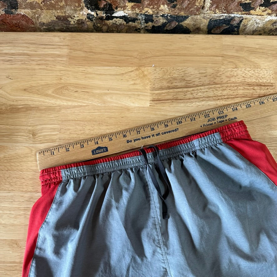 North Face Shorts Mens Small