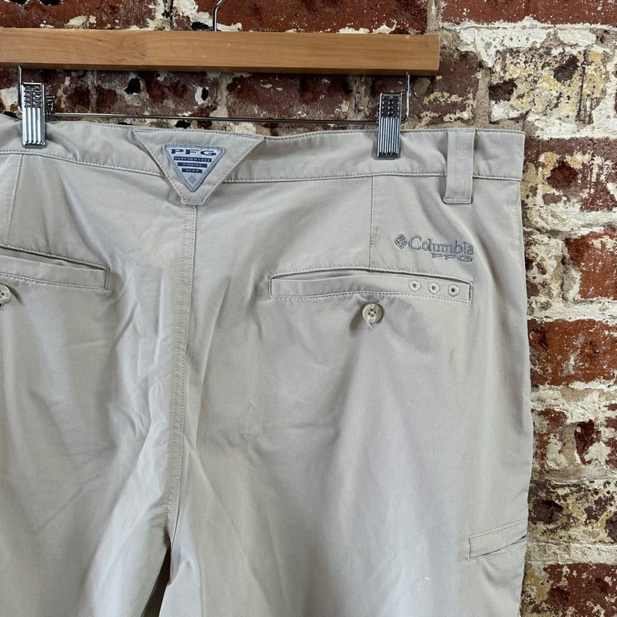 Columbia PFG Shorts Mens 38 Tan Fishing Outdoor Hiking 9.75" inseam