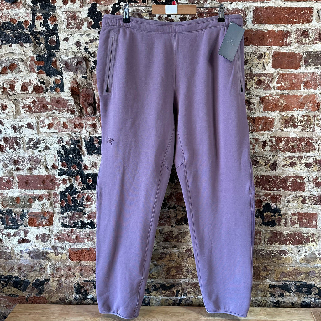 Arcteryx Kyanite Sweatpants Interstellar Mens Large NEW