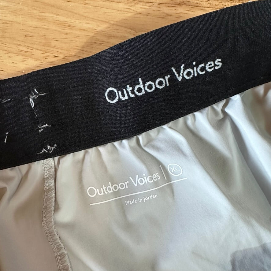 Outdoor Voices Mens XL Shorts NEW