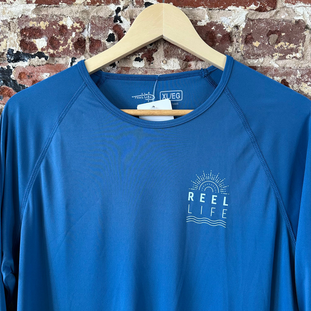 Reel Life Long Sleeve Shirt Women's Size XL Blue Water Fishing