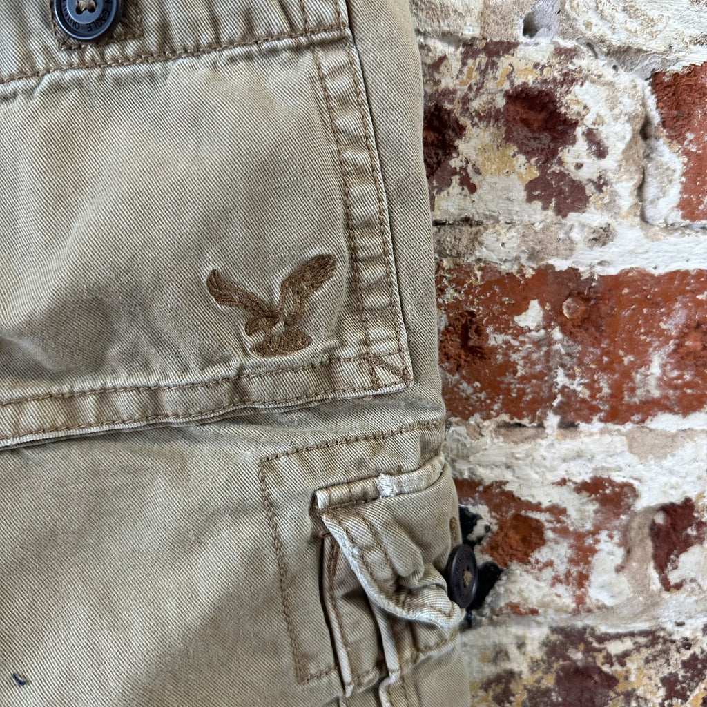 American Eagle Outfitters Classic Cargo Shorts Mens 26 Tan 10.5" inseam