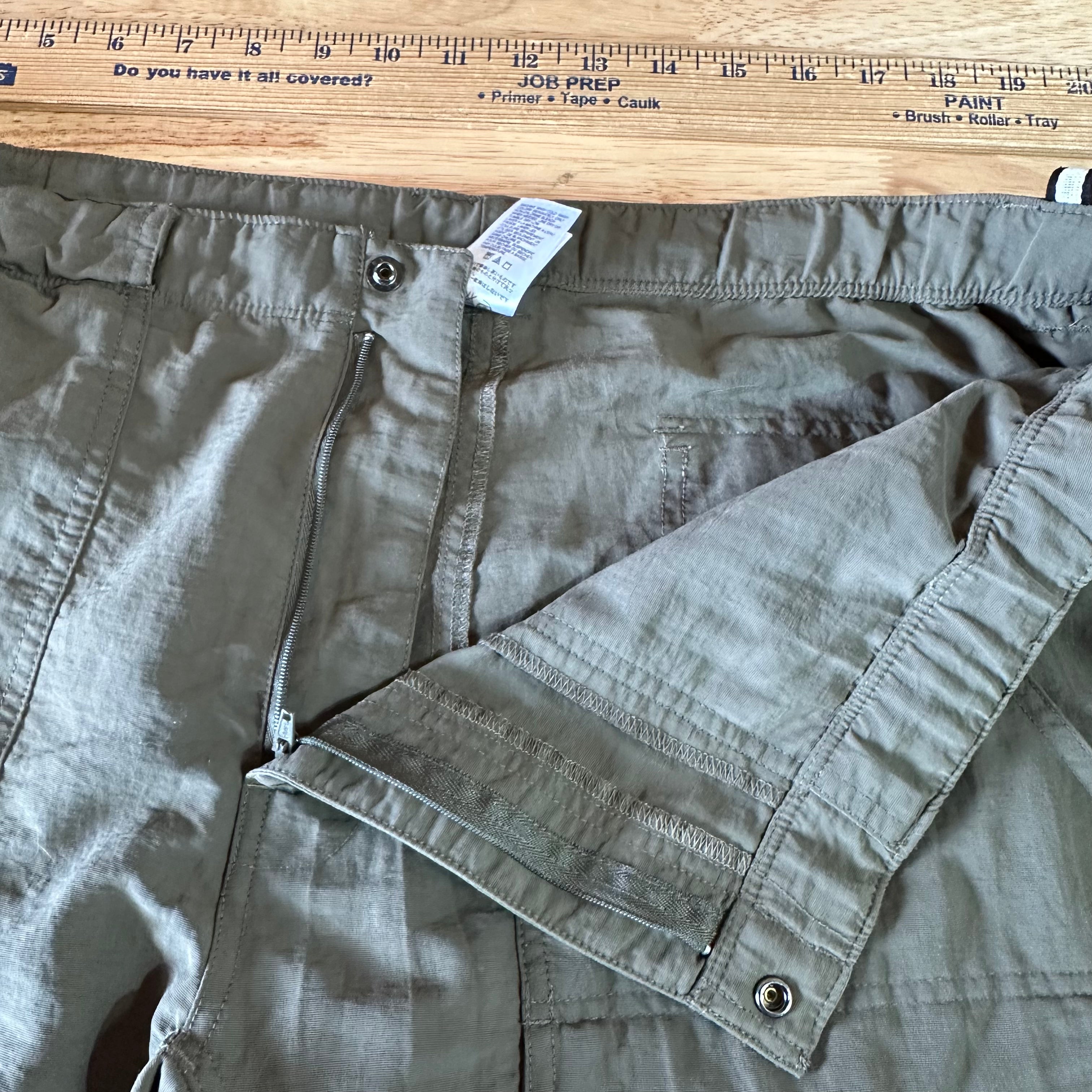 North Face Mens Large Long Green Pants
