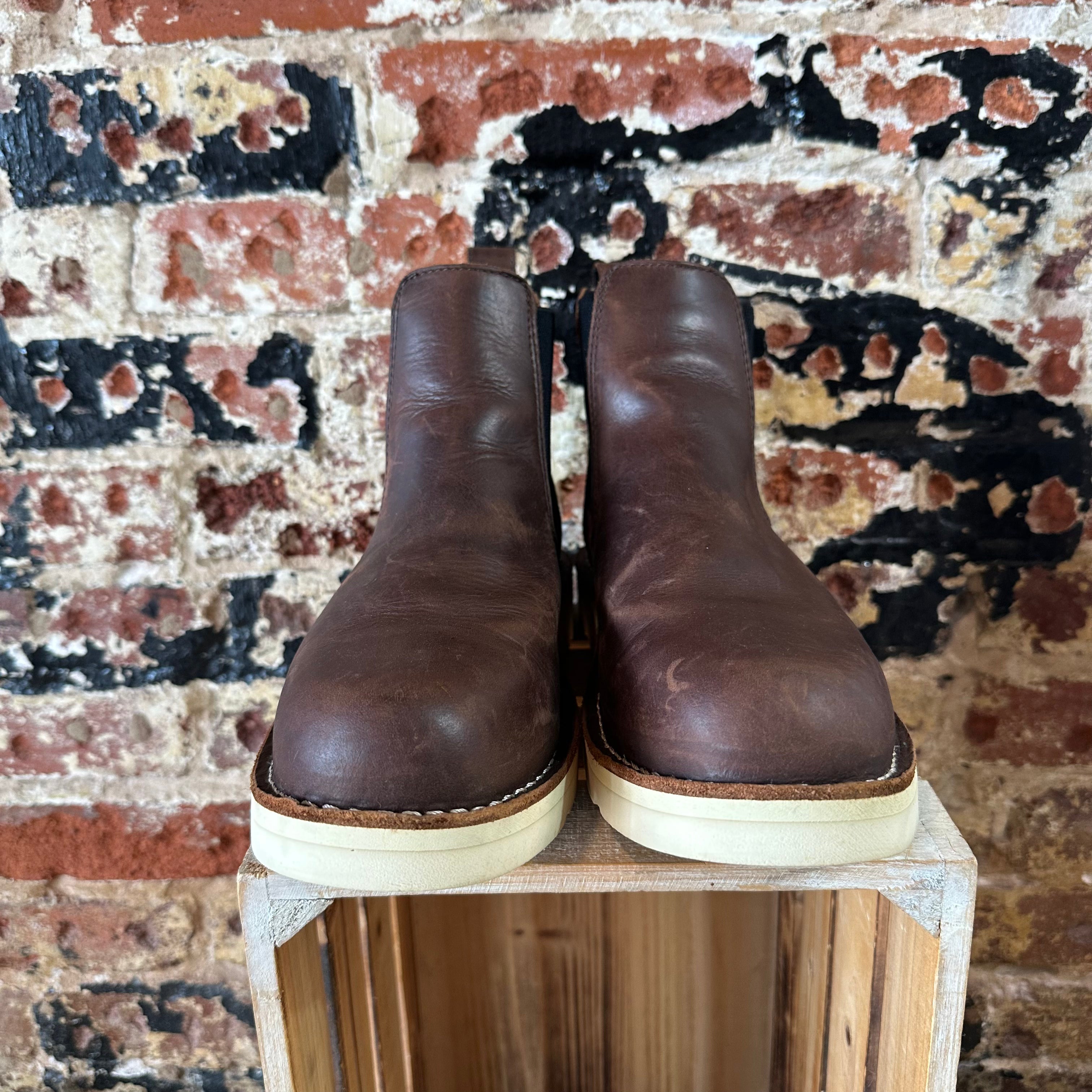 Danner Chelsea Mens 10.5 Brown Boots