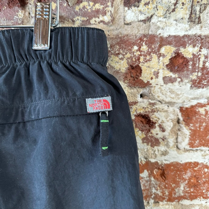 North Face Mens Medium Shorts