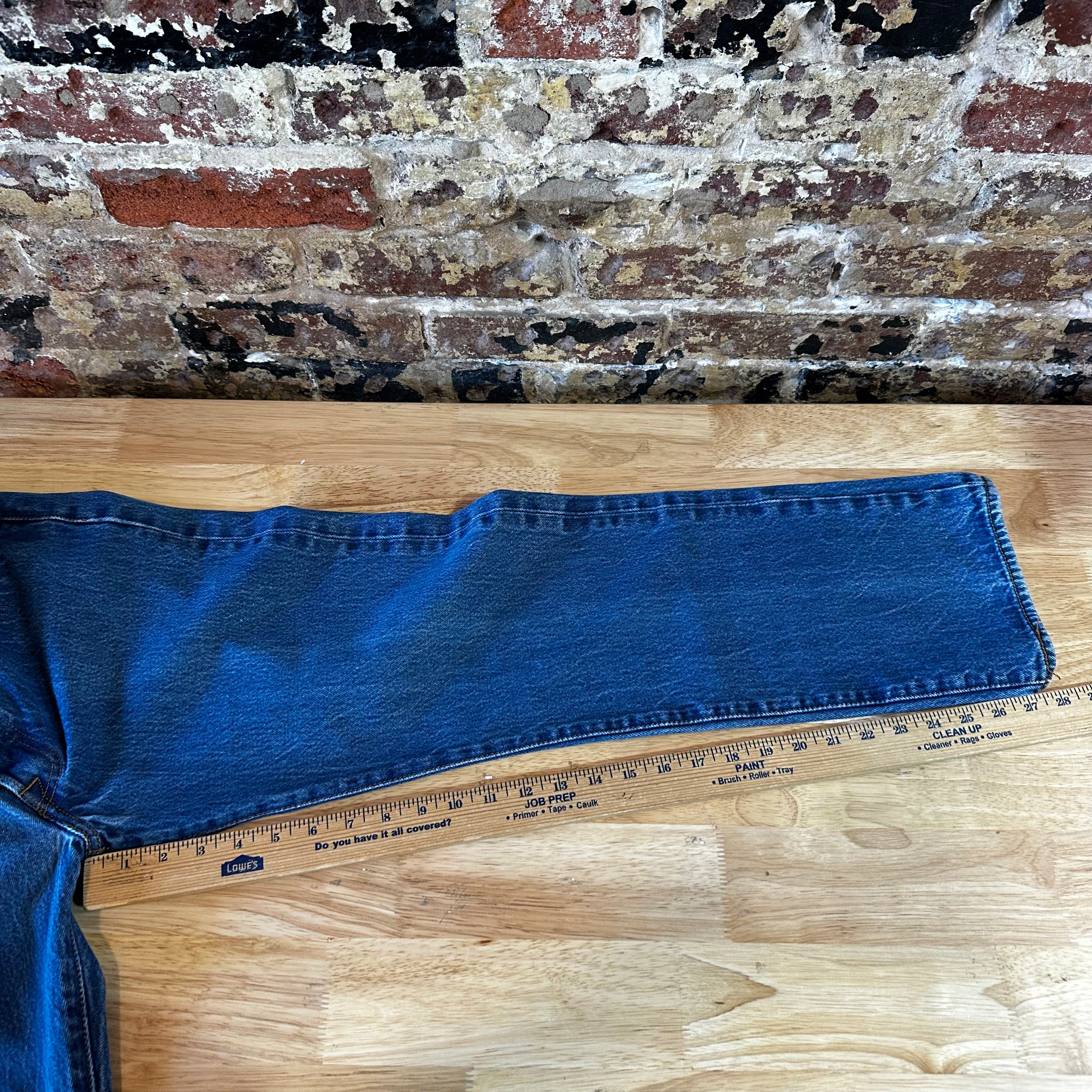 Levis 501 Jeans Mens 32x29 Straight Leg Button Fly Blue Denim