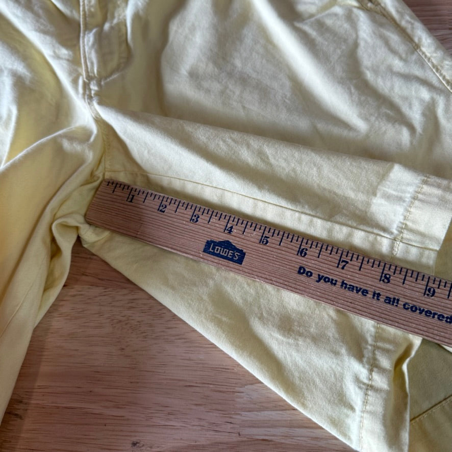 Columbia Mens 34 Yellow Shorts