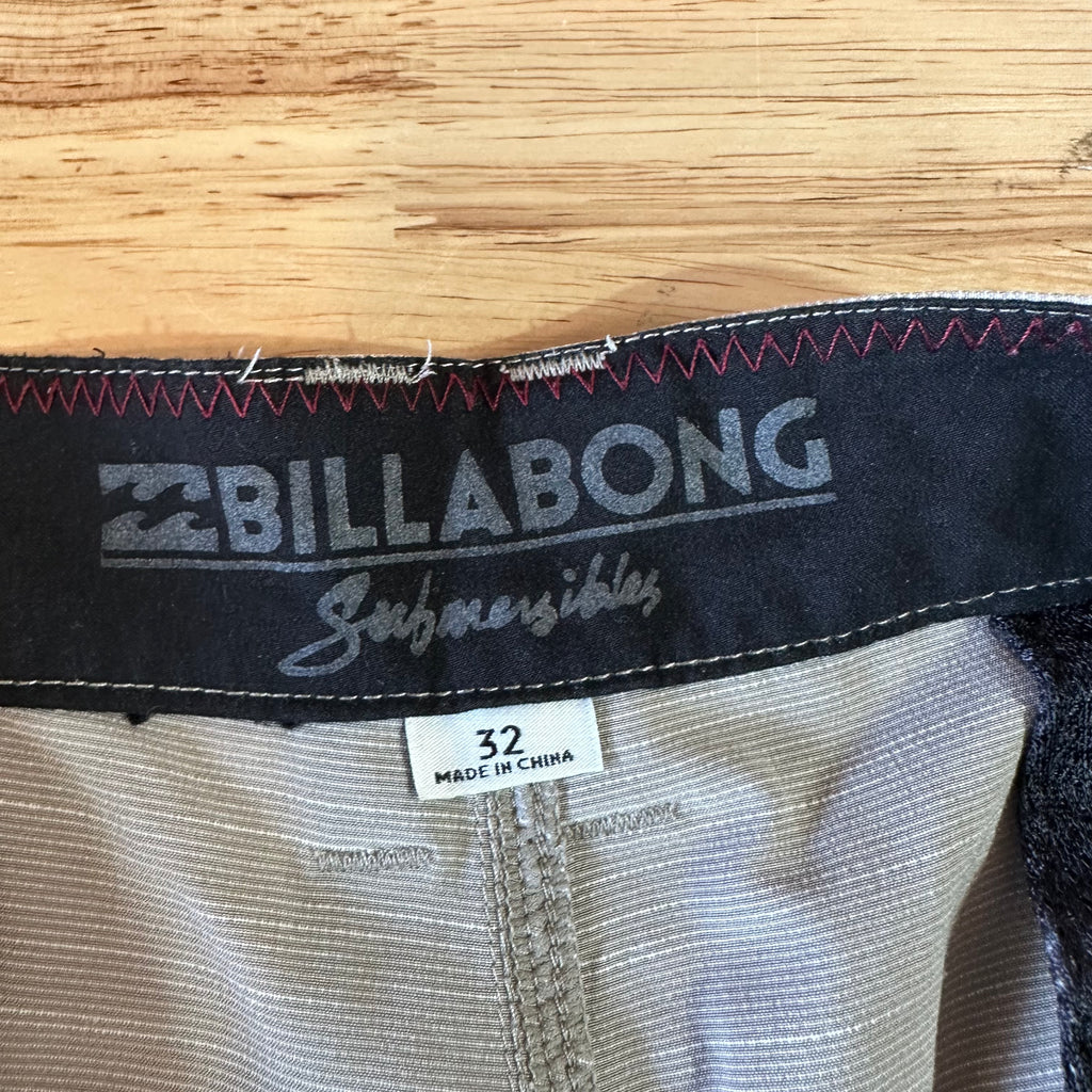 Billabong Crossfire Board Shorts Tan 10" inseam Beach Swim Mens 32