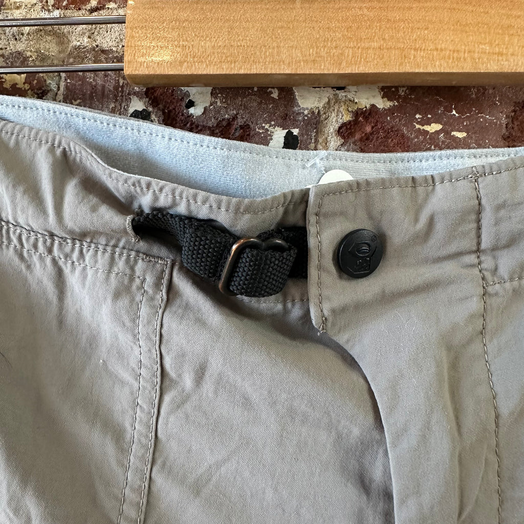Mountain Khakis Mens XL Tan Shorts