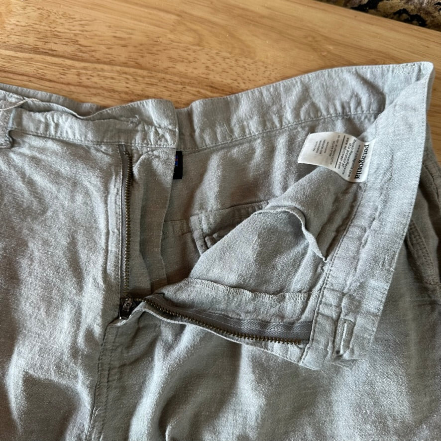 Patagonia Mens 34 Green Shorts