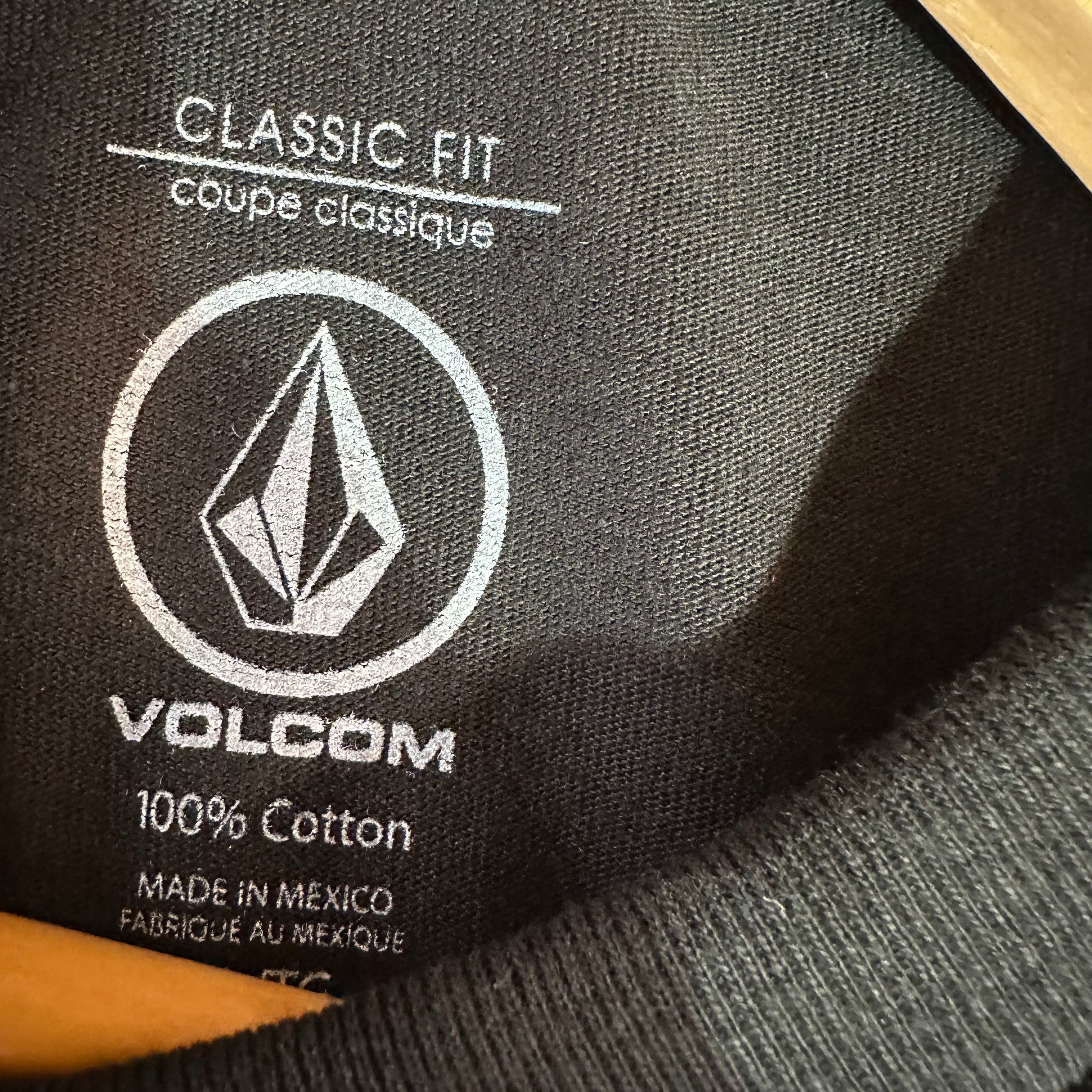 Volcom Mens XL Short Sleeve T-Shirt