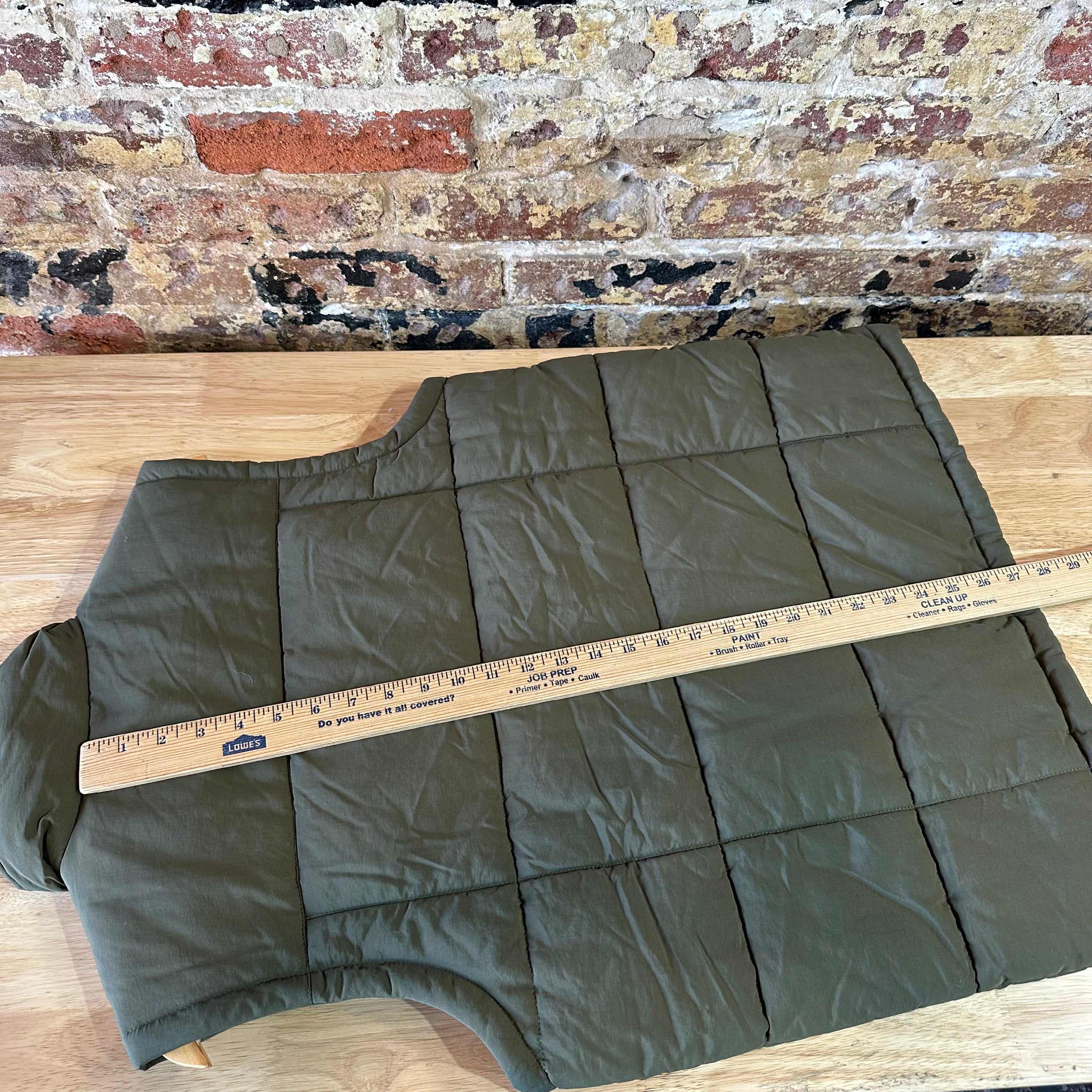 RM Williams Vest Mens SMALL Green Puffer Sleeveless Full Zip winter warm Size S