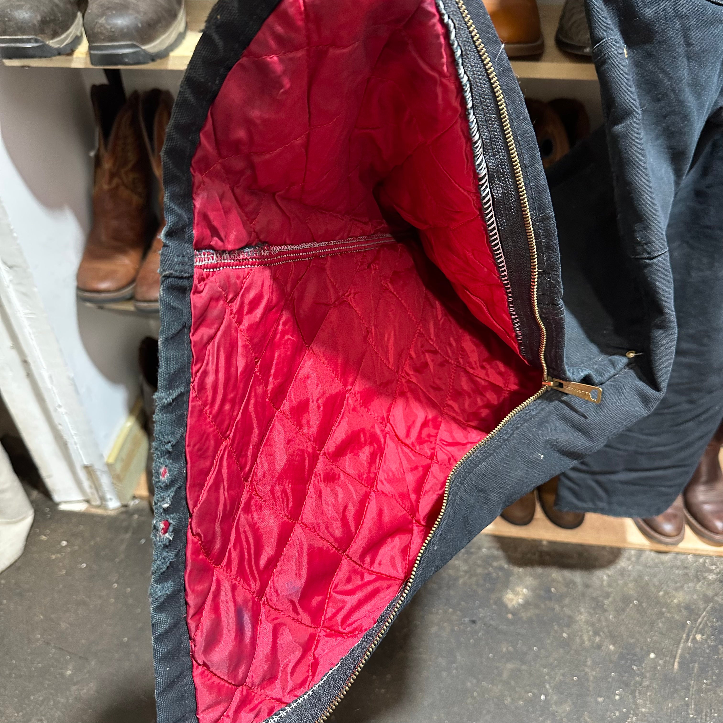 Carhartt R02 Mens 34x30 Black Bibs