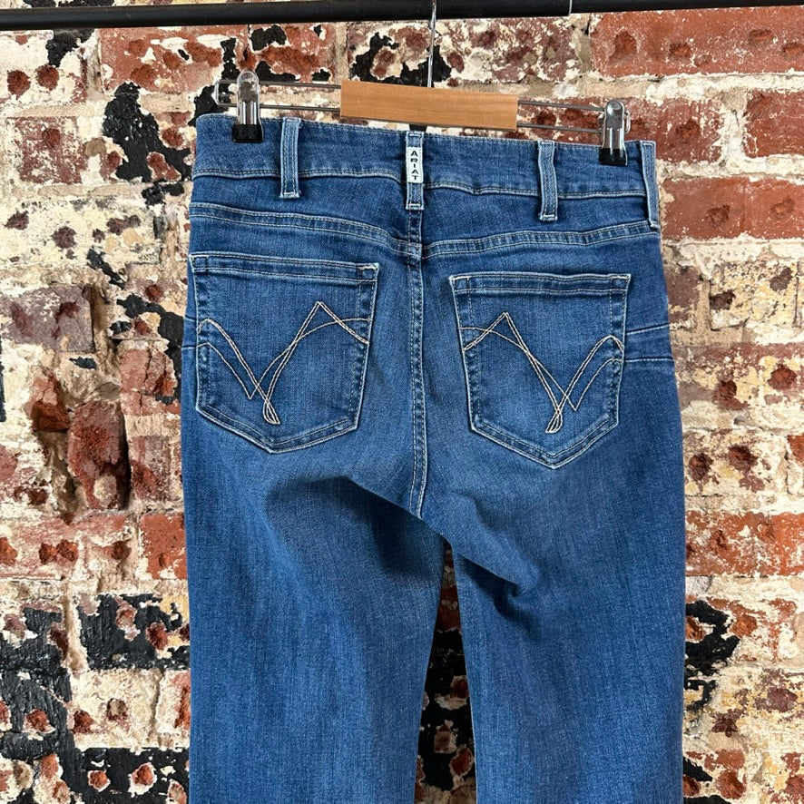 Ariat Womens 28 Straight Jeans