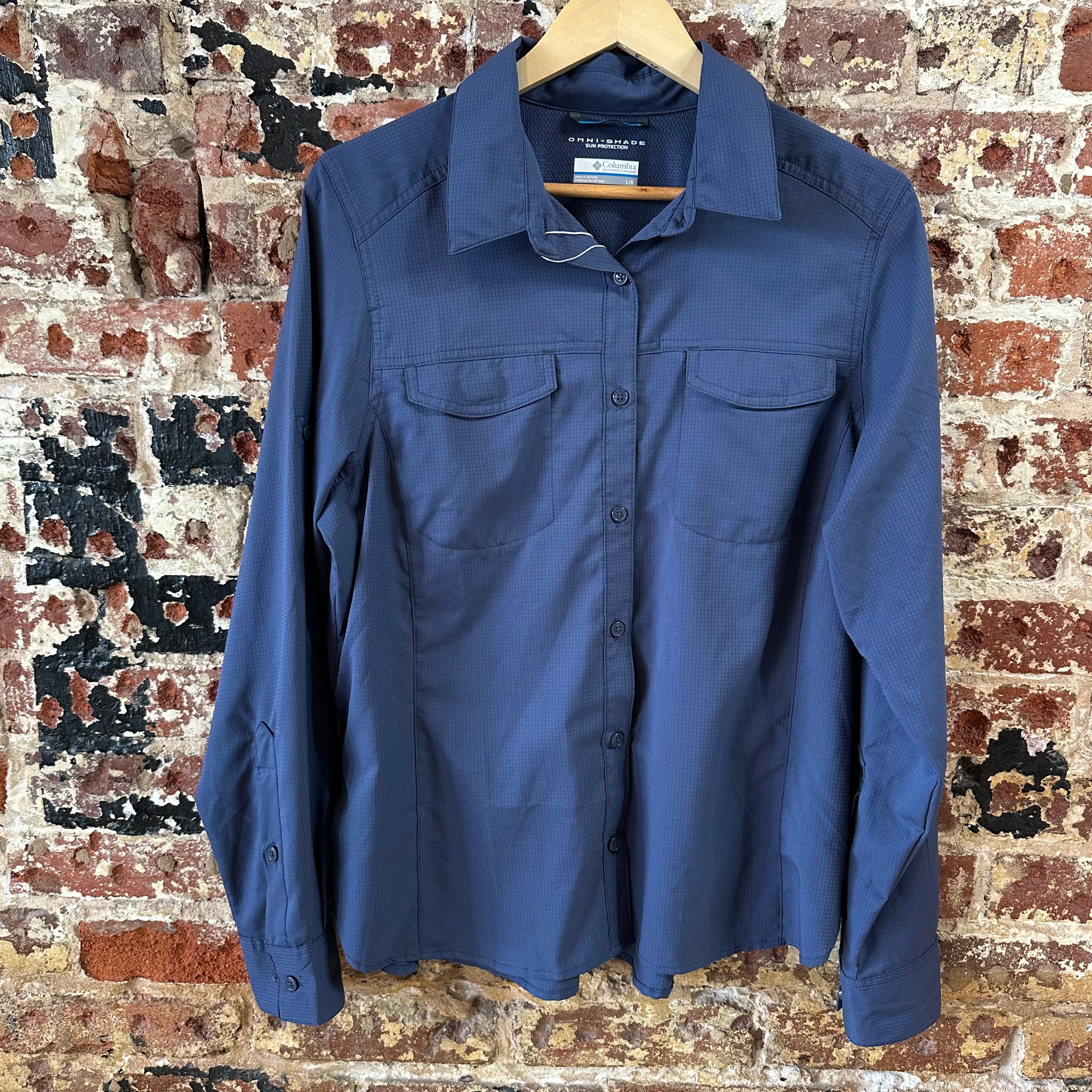 Columbia Womens Large Button Shirt