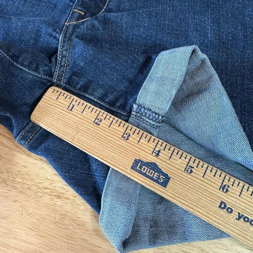 Levi's Jean Shorts Womens 32