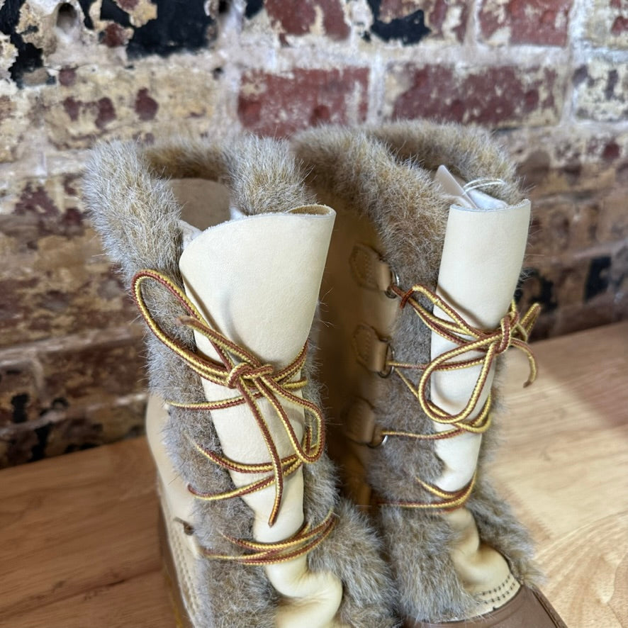 Sorel Nanook Snow Boots Woman's Winter Boot Tan Size 9