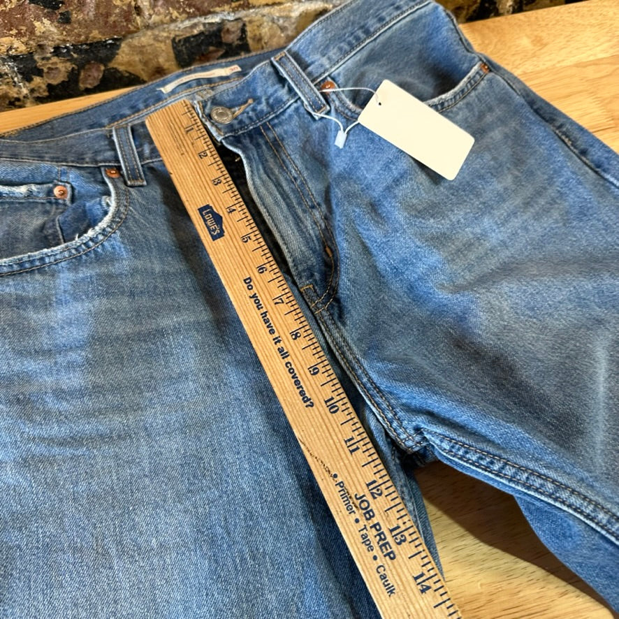 Levi's Womens 30 Low Pro Straight Jeans