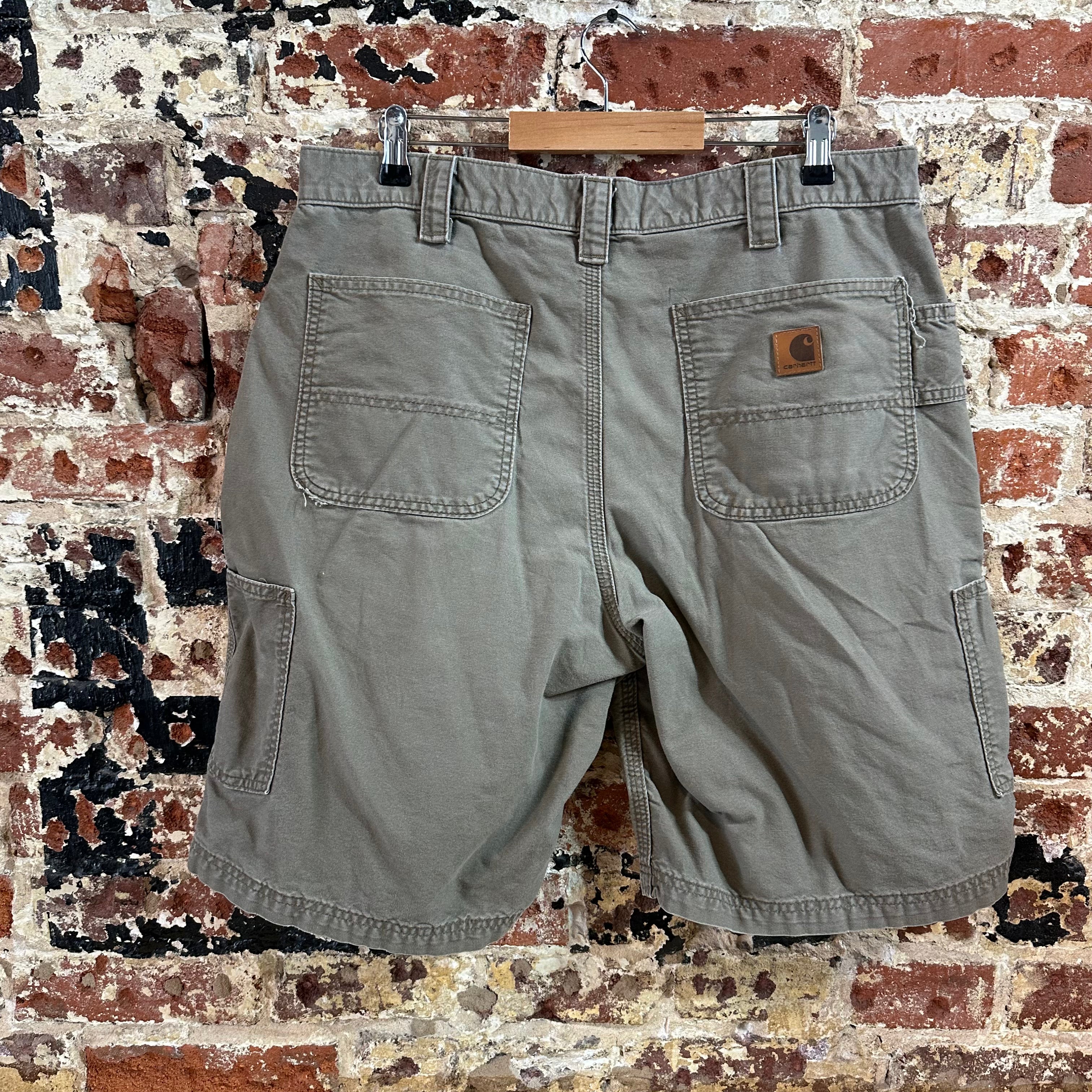 Carhartt B147 LBR Shorts Mens 36