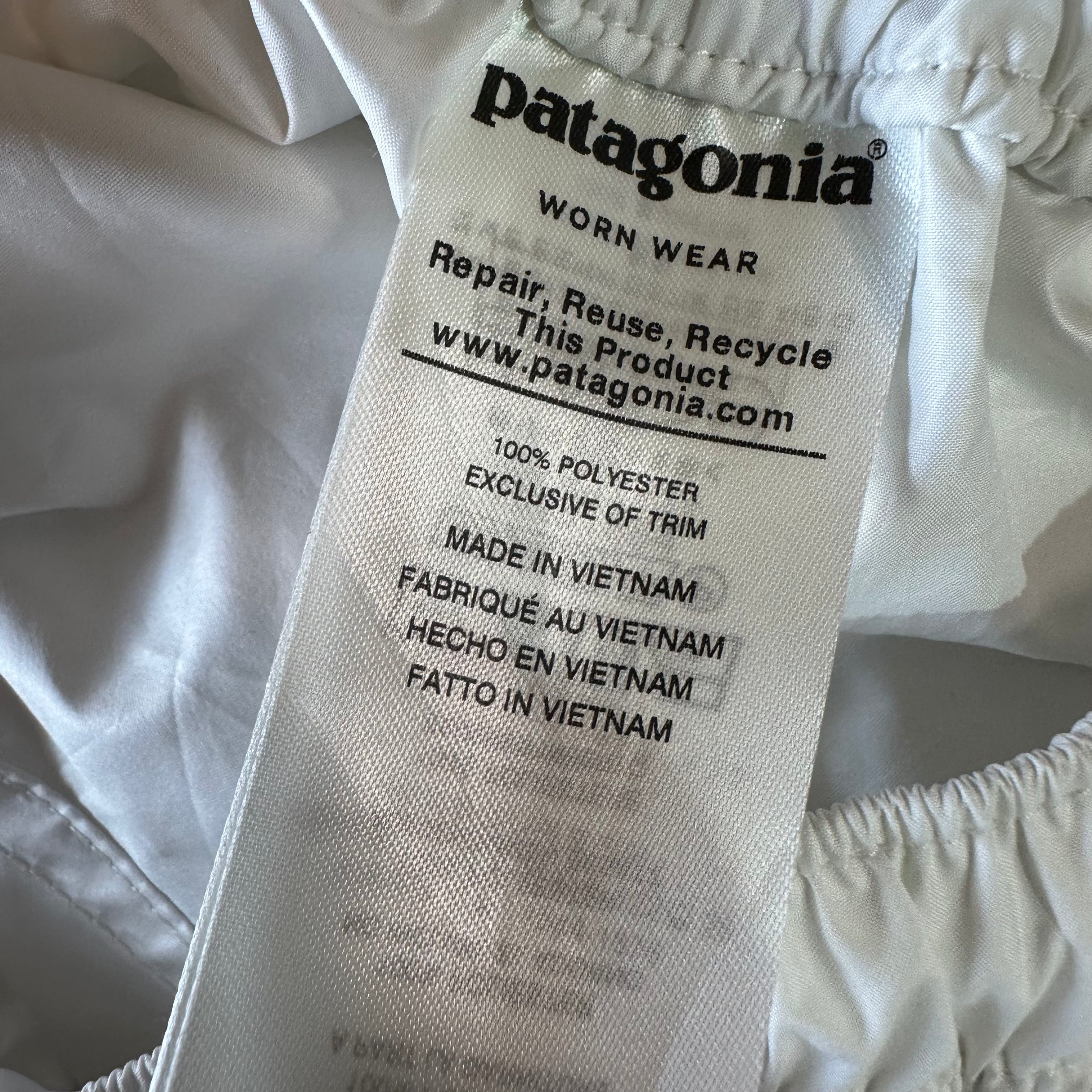 Patagonia Strider Field Shorts 8" White Men's Size Medium Lightweight unlined