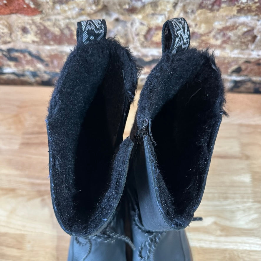 Merrell Womens 7 Boots