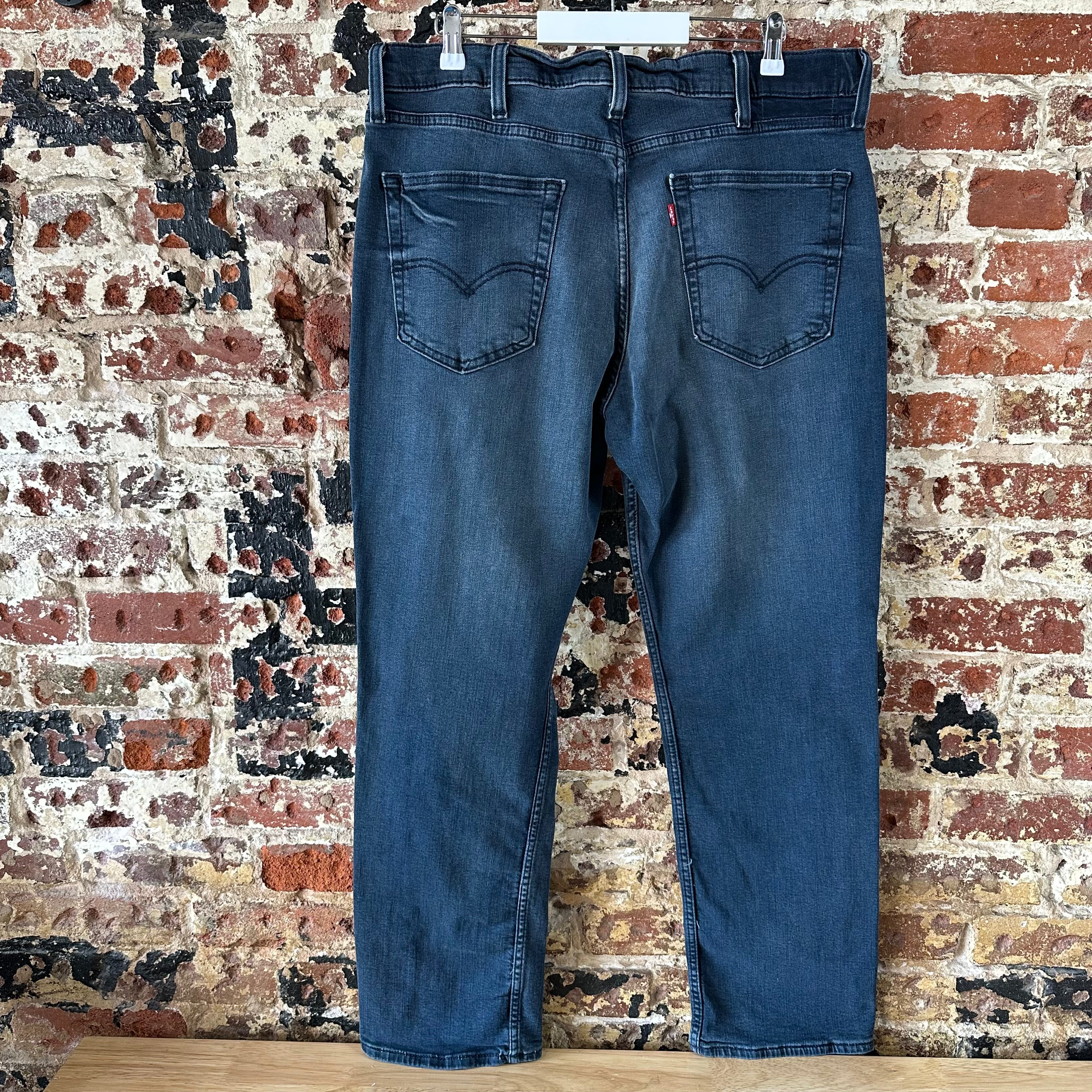 Levi's Mens 38x30 Blue Jeans