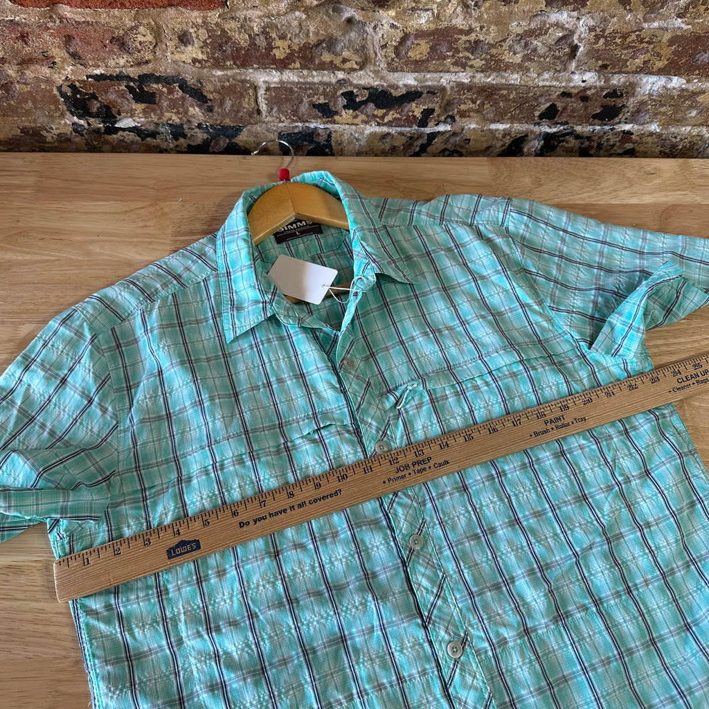 Simms Mens Large Button Up Shirt