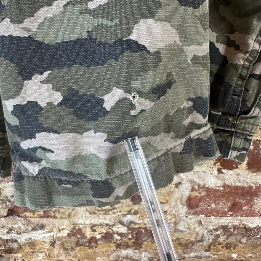 Magellan Camo Shorts Mens 42