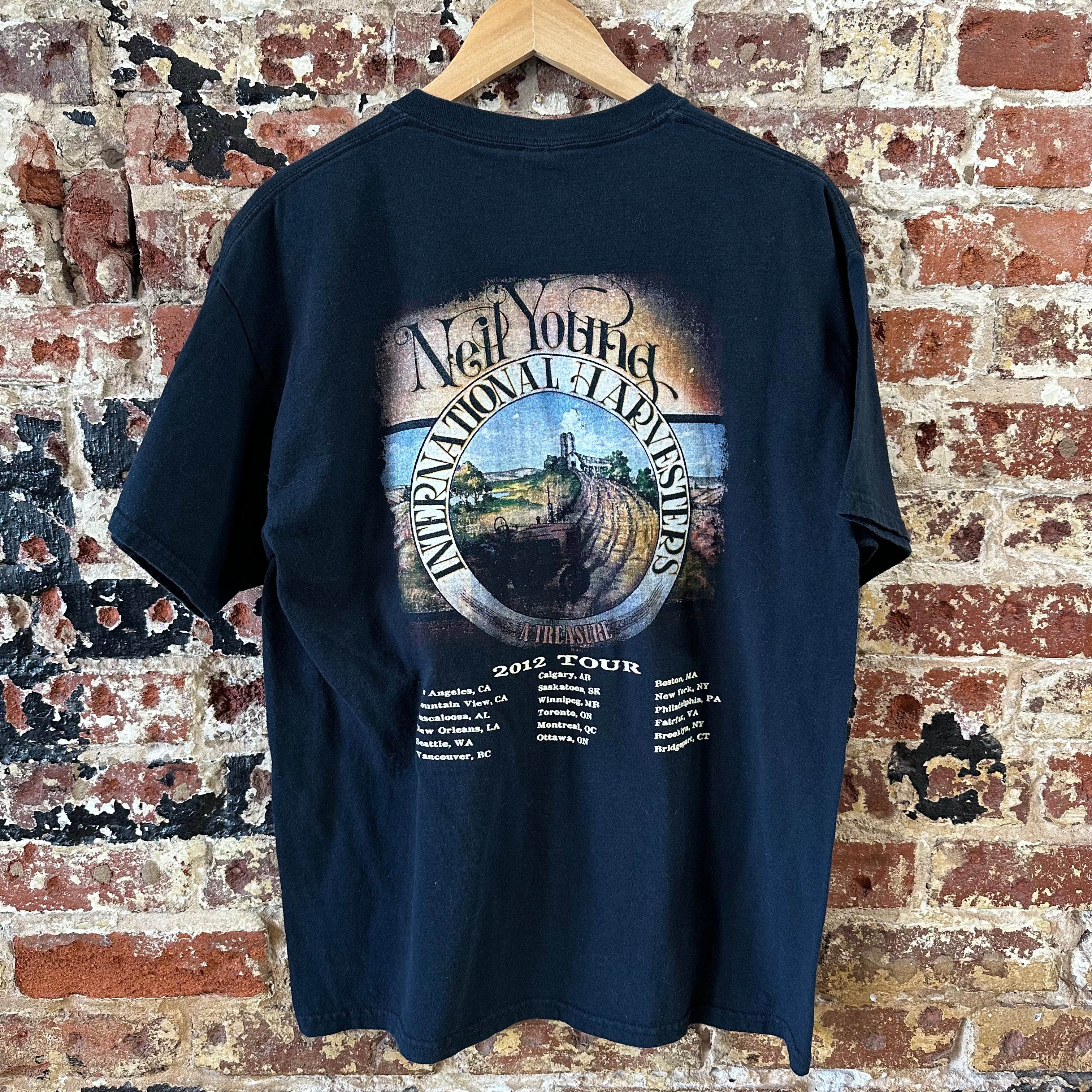 Neil Young T Shirt Size Large