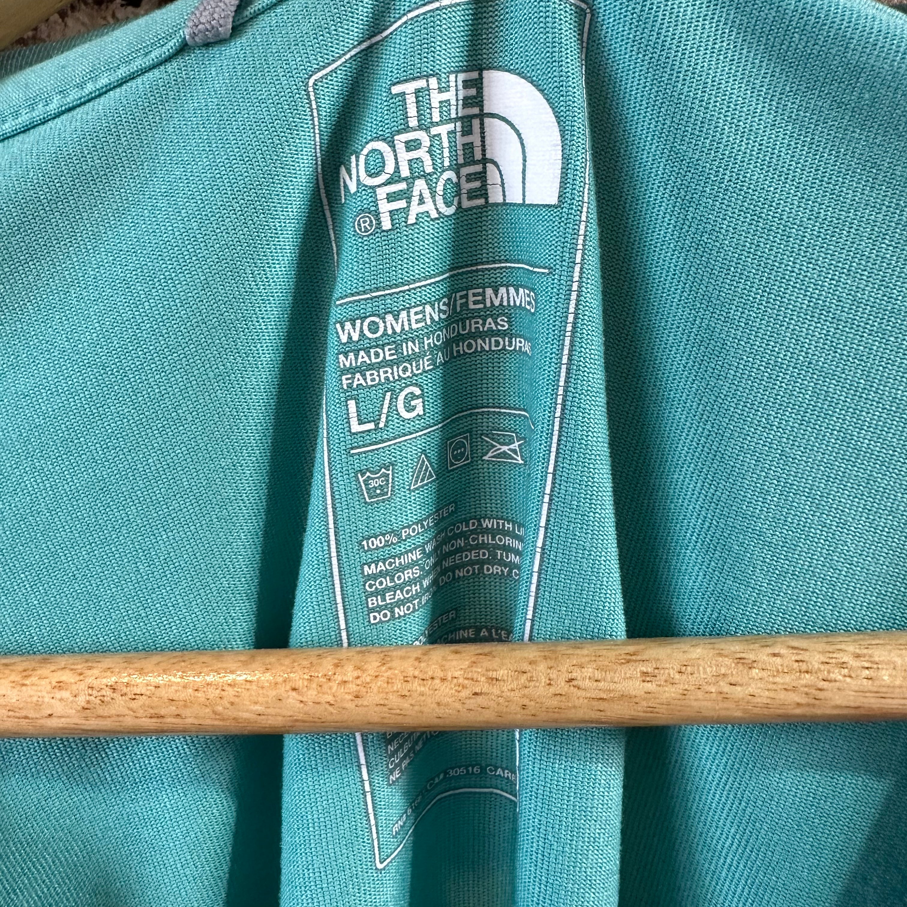 The North Face Womens Large Teal V-Neck S/S T-Shirt
