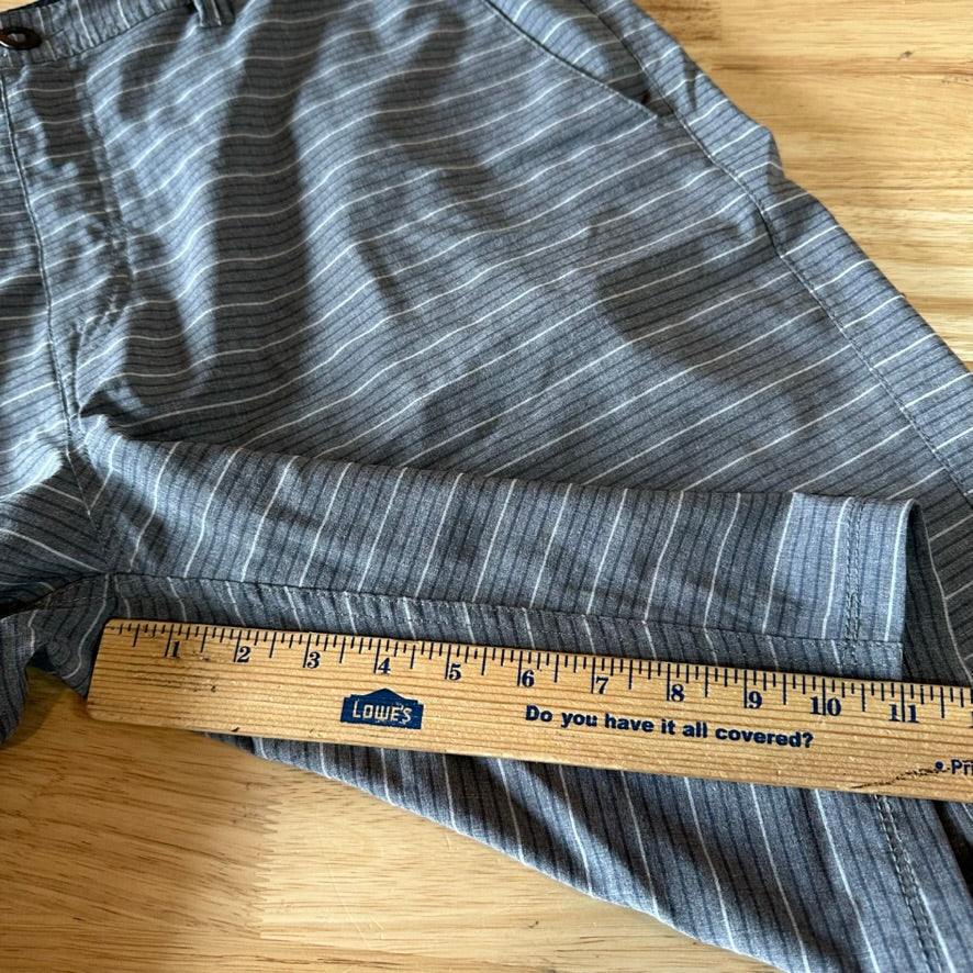 Volcom Shorts Mens 38