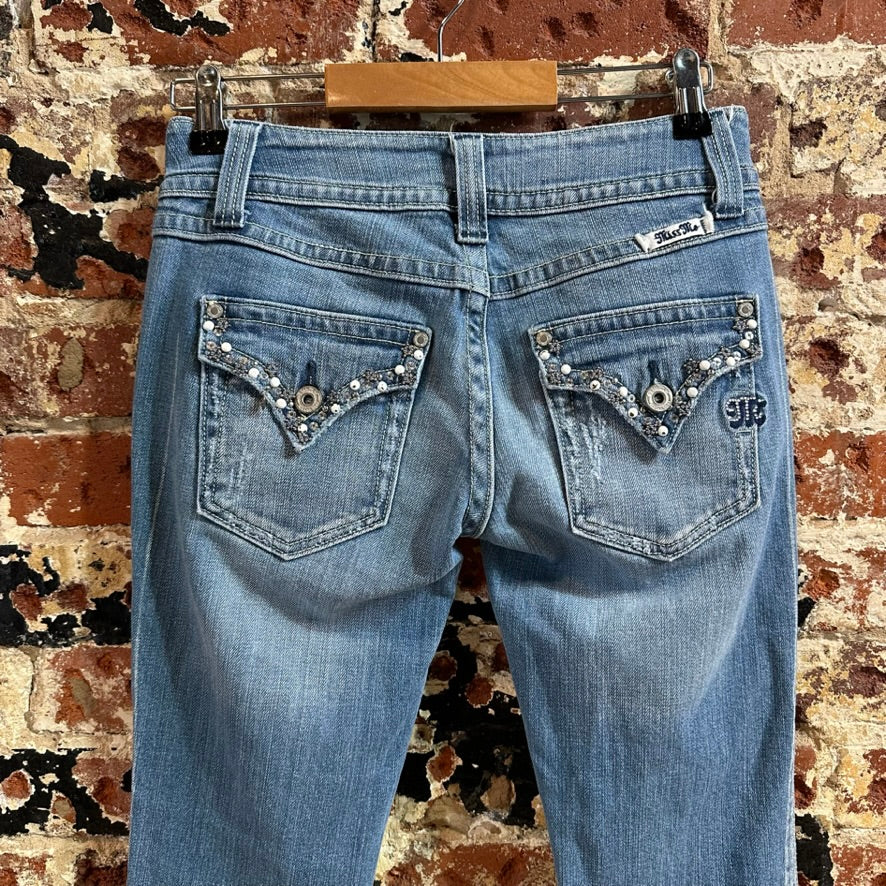 Miss Me Capri Jeans Womens 26