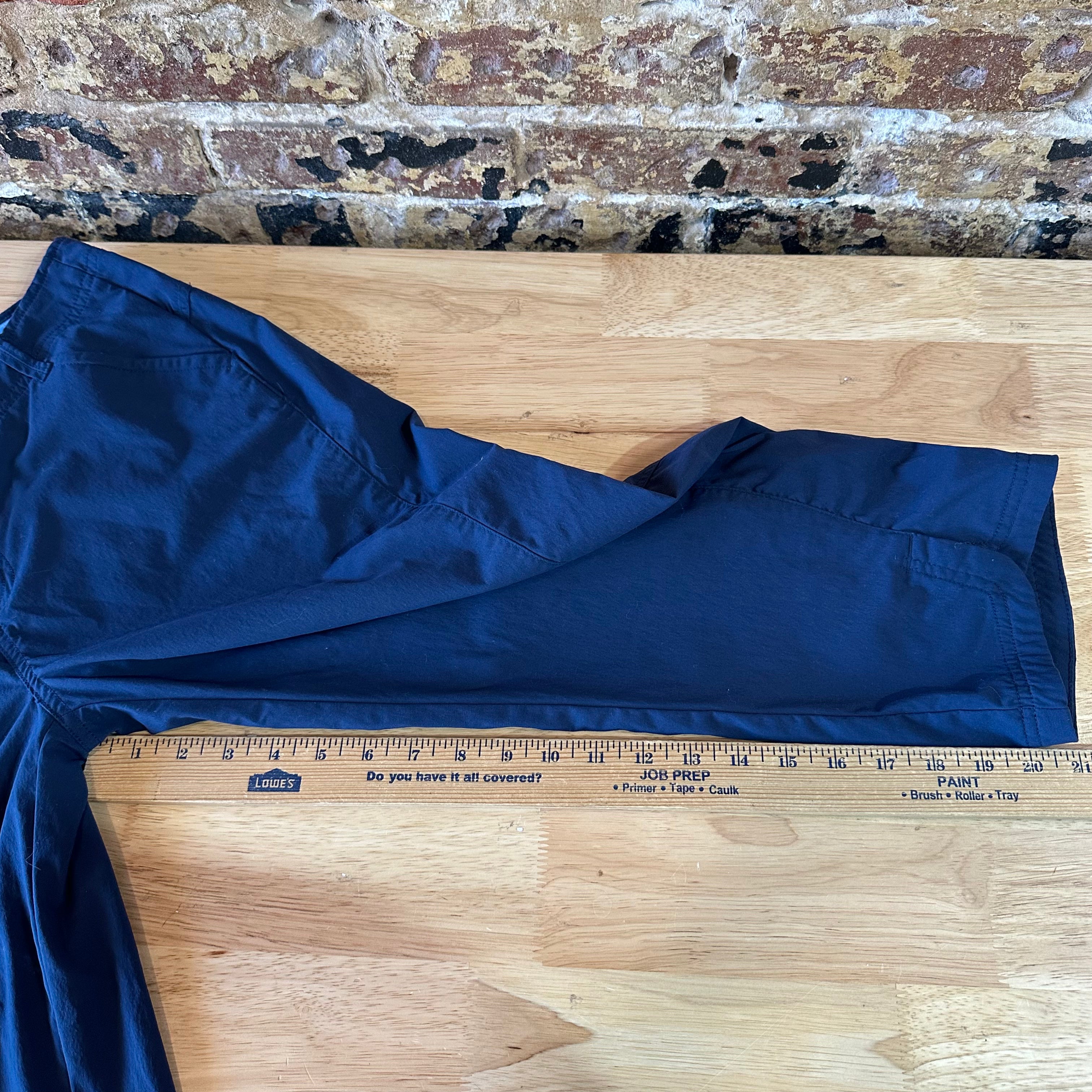 Royal Robbins Pants Women's 4 Lightweight Capri Blue Outdoor Hiking 32x21"