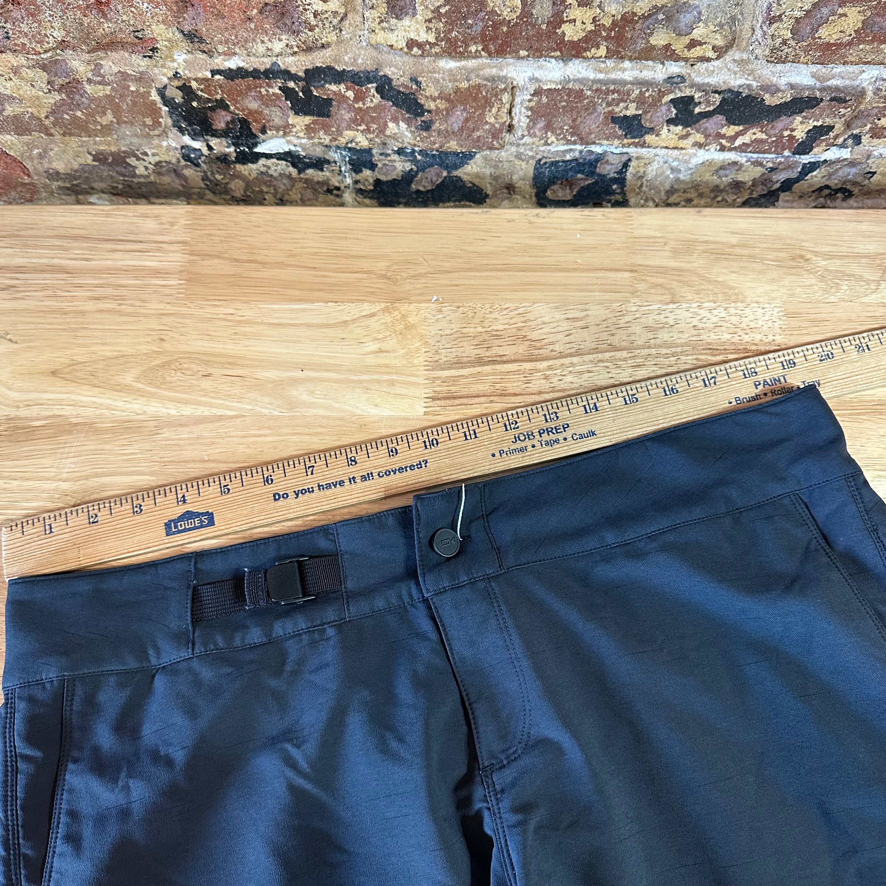 DaKine Womens Shorts XL