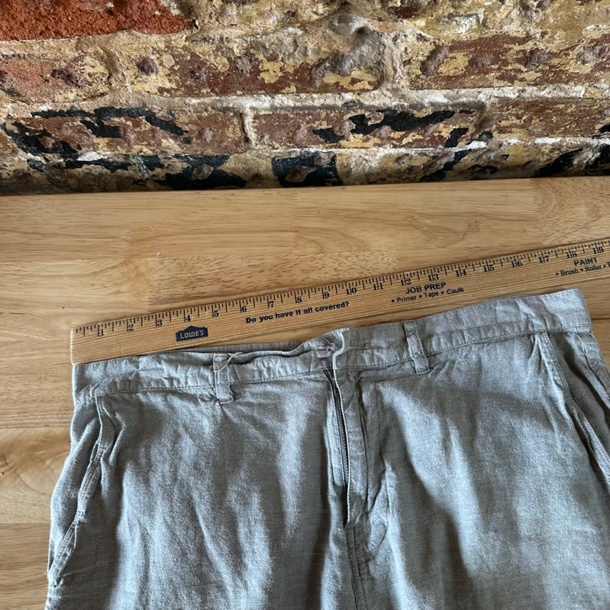 Patagonia Mens 34 Green Shorts