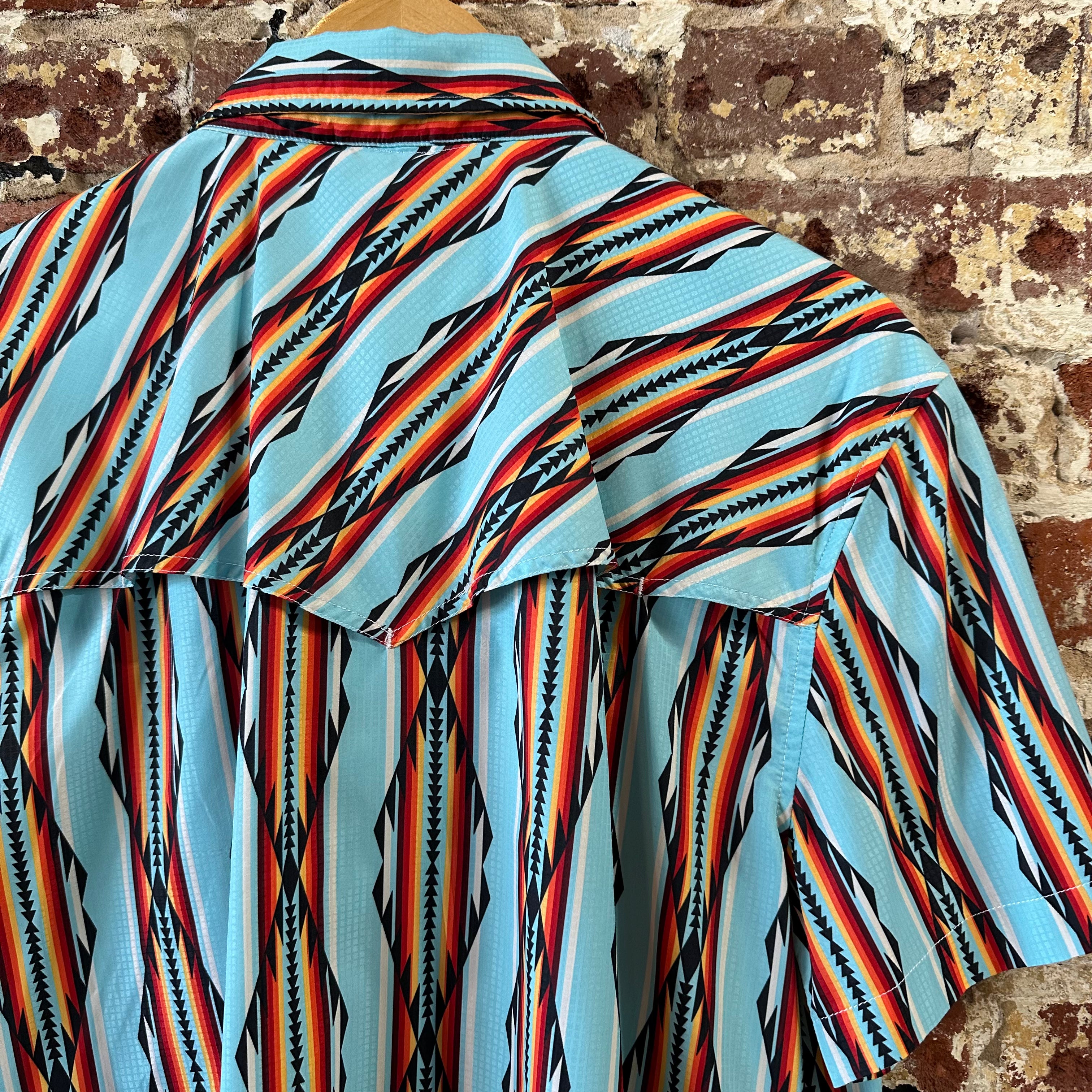 Rock N Roll Men's Large Western Shirt