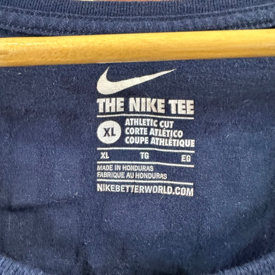Nike Patriots Womens XL T-Shirt