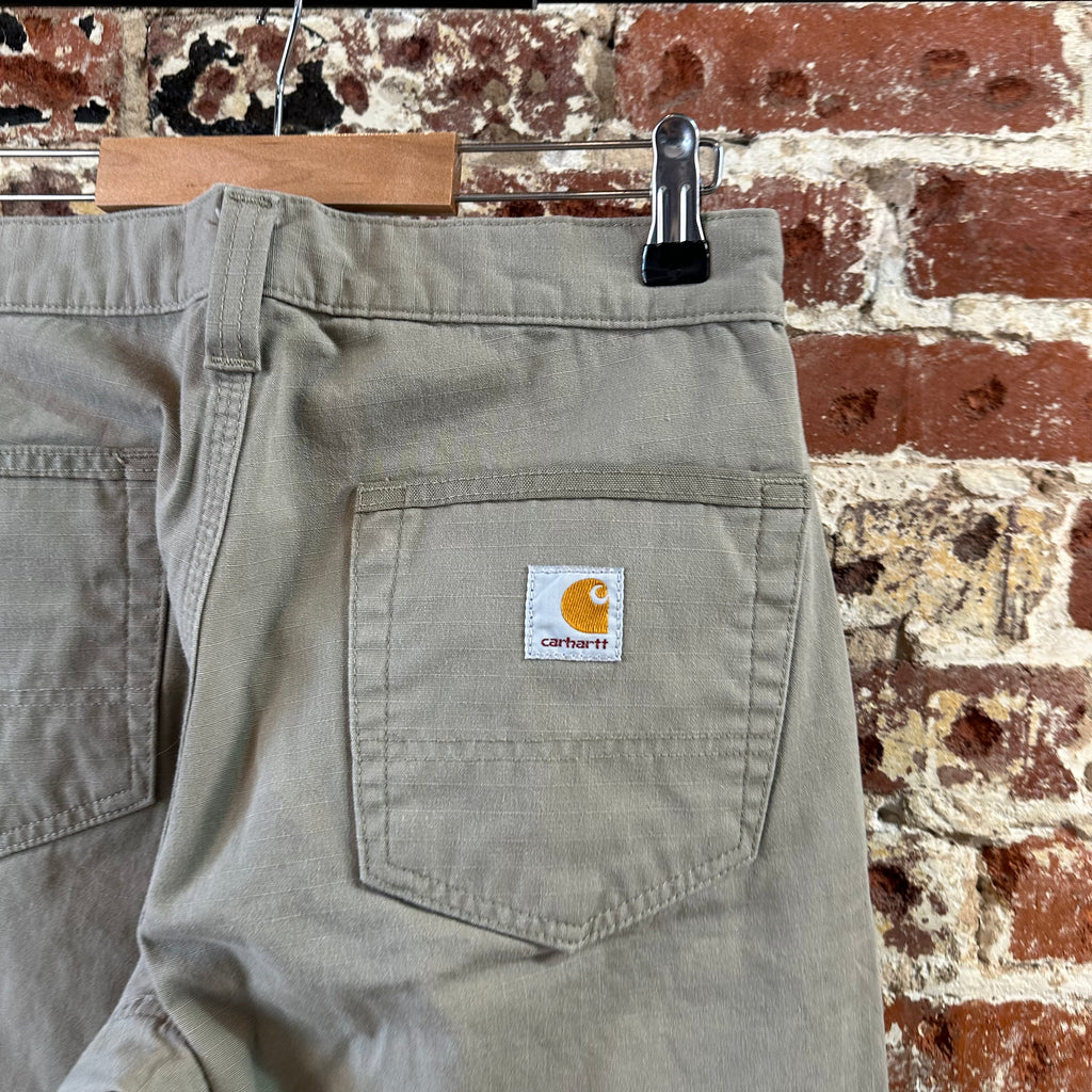 Carhartt B342 DES Mens 30x34 Cargo Pants