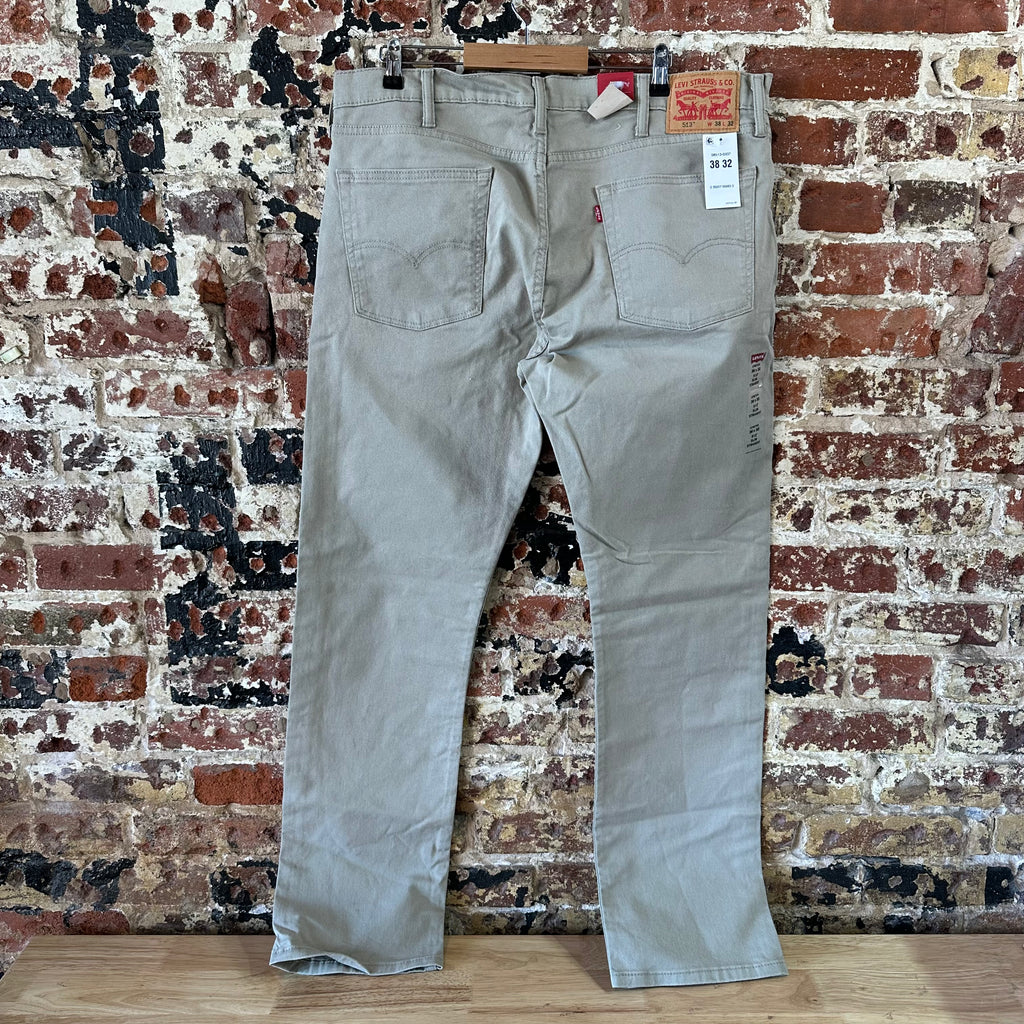 Levis 513 Mens 38x30 Tan Jeans NEW
