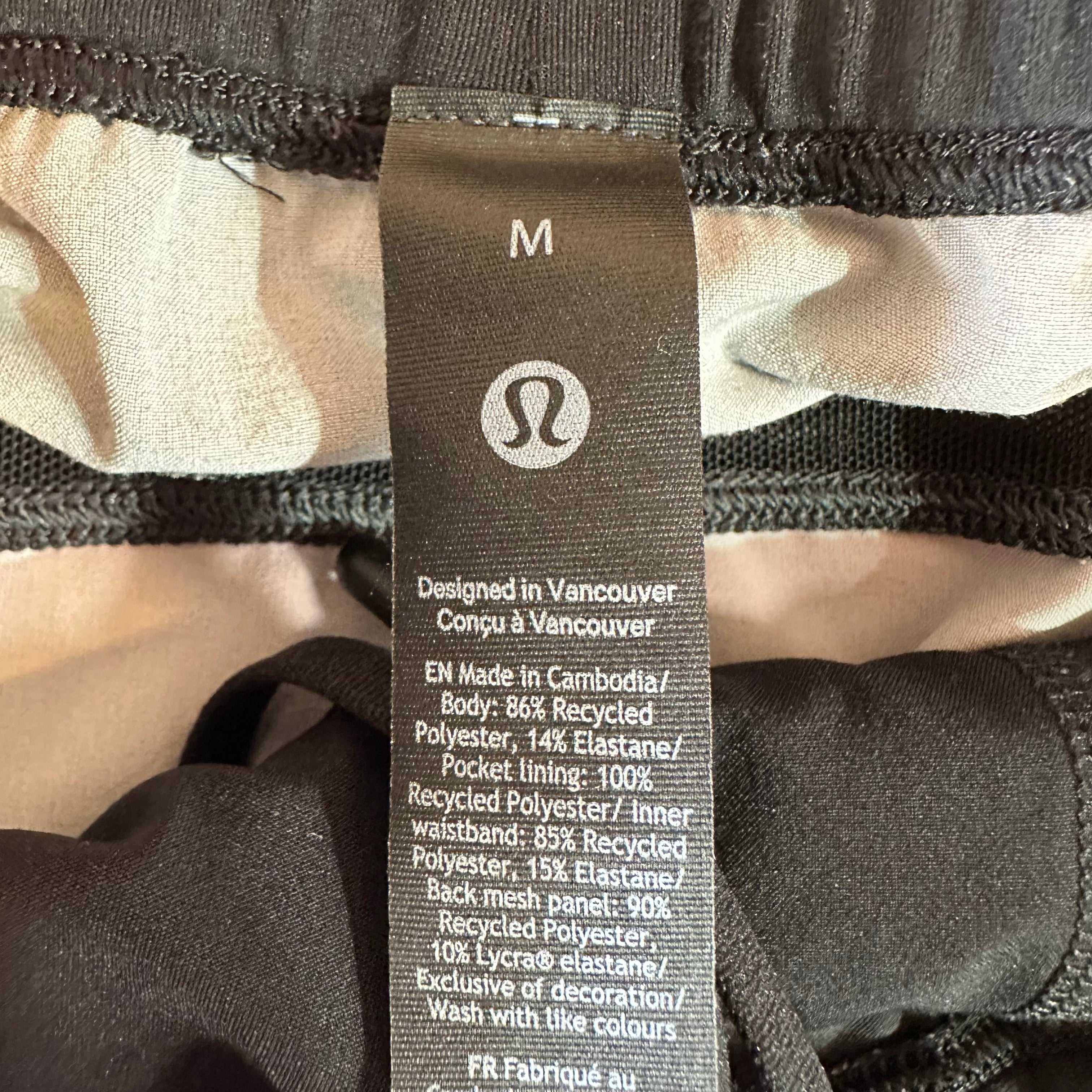 Lululemon Shorts Mens Medium Black Orange Pacebreaker Linerless Chromadrift
