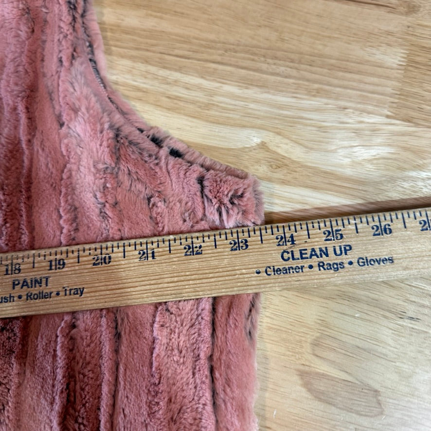 North Face Womens XL Pink FUrlander Vest