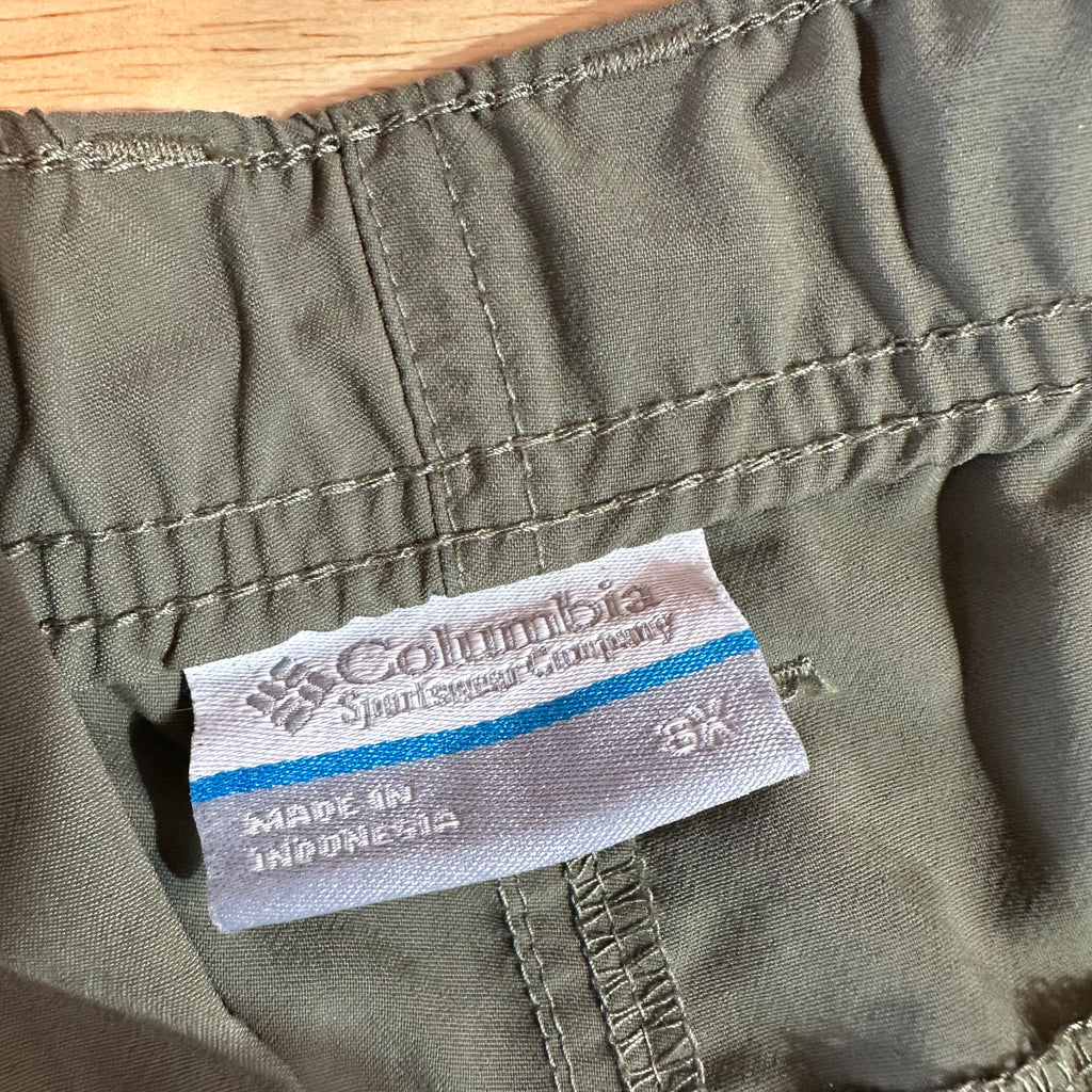 Columbia Mens 3XL Green Shorts
