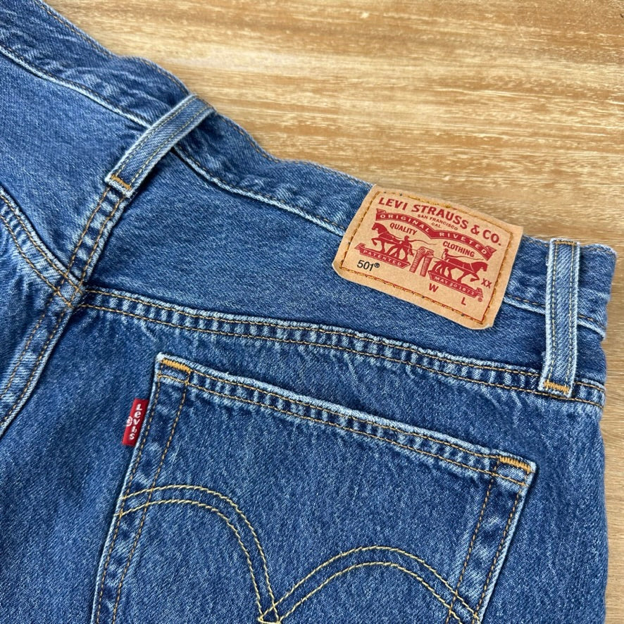 Levi's Cut Off Denim Blue Jean Shorts Womens 32 Distressed - 32x3"