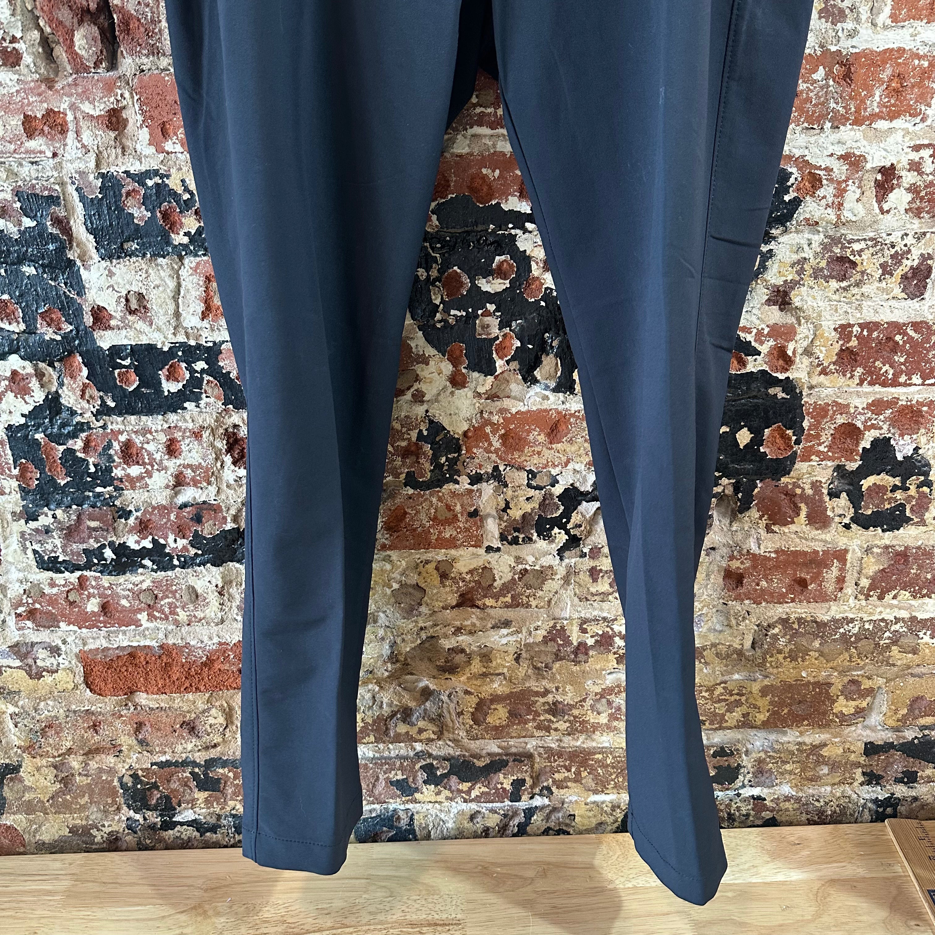 Under Armour Mens 34x30 Black Pants